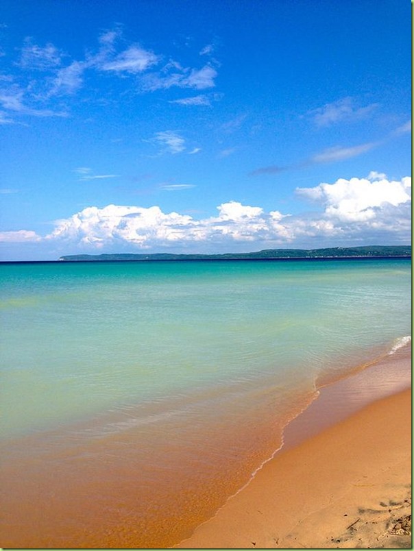 sleeping bear nat'l lakeshore mi beach