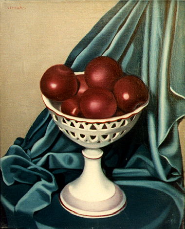 Tamara de Lempicka (1898-1980) Apple in a fruit bowl, 1943 Private collection
