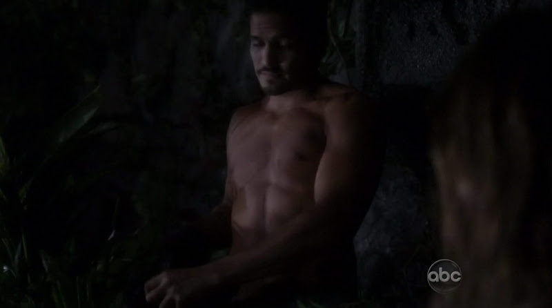 Nicholas Gonzalez Shirtless on Off The Map s1e07