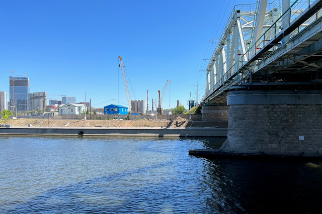 Москва-река, Даниловский мост, бывшая территория ЗИЛ