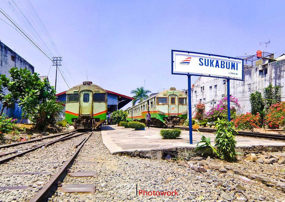  SUKABUMI  Kota  dan Kabupaten  Sukabumi 