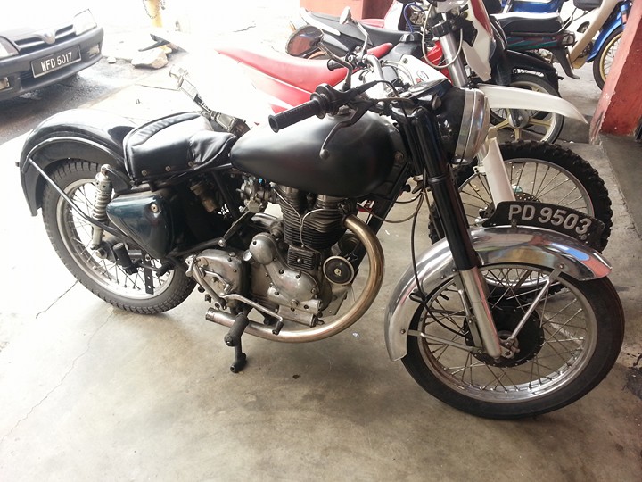 Motor Tua Klasik Royal Enfield 500cc JOHOR MALAYSIA 