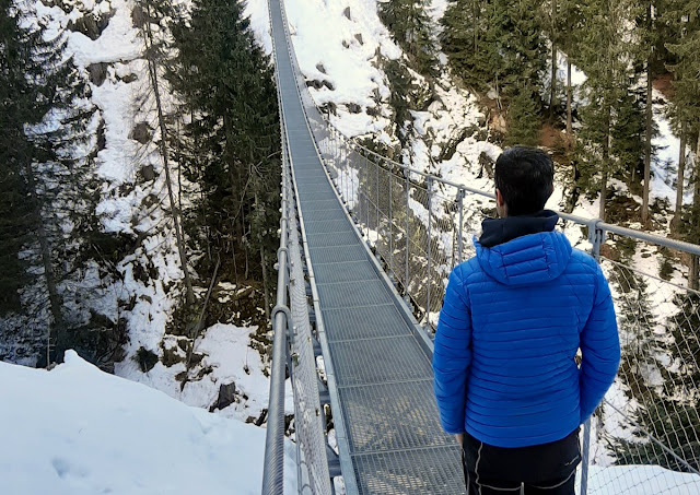 ponte tibetano val di rabbi