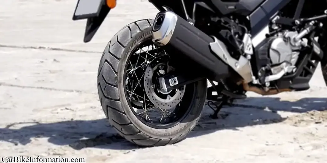 Suzuki V-Strom 650 XT Back Tyre