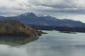 Lago Nordenskjold Torres del Paine national park