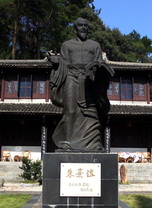 Zhu Xi statue