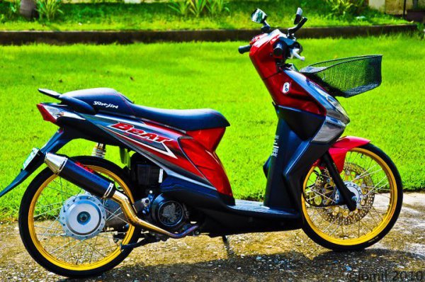 Modifikasi Honda Beat Warna Merah Berbagai Gaya 