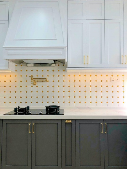 8 INSPIRASI JUBIN CANTIK UNTUK BACKSPLASH DAPUR. NO 5 PALING CANTIK!