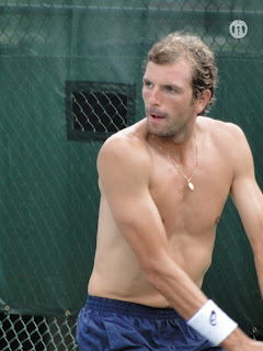 Julien Benneteau Shirtless at Cincinnati Open 2009