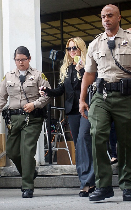 Lindsay Lohan Found in Violation, Gets 90 Day Jail Term