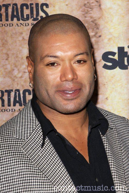 E o ltimo a se juntar ao cast da produ o foi o ator Christopher Judge 