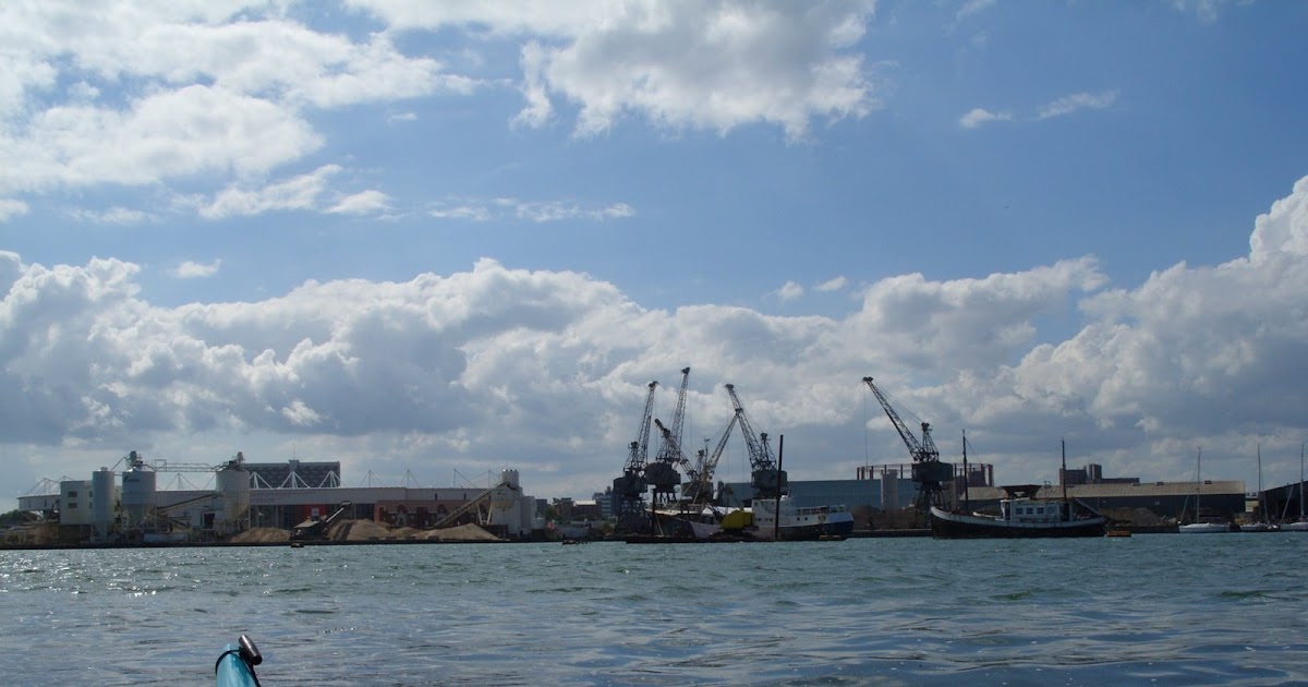 SOLENT KAYAK PAGES: River Itchen~ Woolston to Woodmill