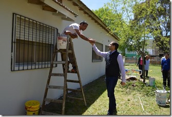 El intendenete recorrió la obra de mantenimiento que realiza el Municipio en el Jardín de Infantes