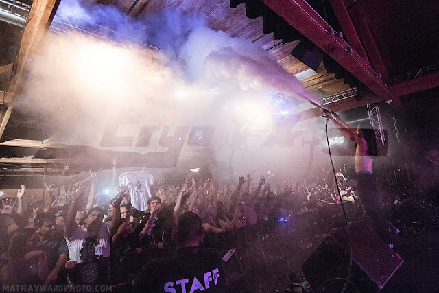 Steve Aoki, one of the Top 100 DJs in the world, performing in Seattle, Washington using CryoFX® for his co2 special effect stage equipment in August 28th, 2015. http://www.cryofx.com
