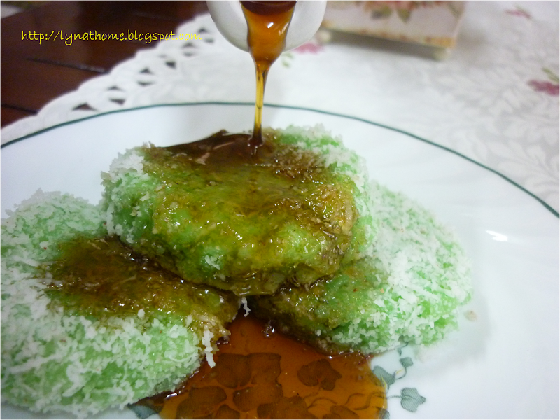 Local Kuih - What is Most Delicious?