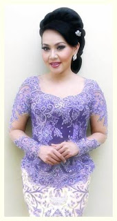 model kebaya modern dewi gita ovj