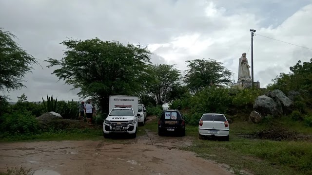 HOMEM É MORTO A TIROS EM BEZERROS NESTA QUINTA-FEIRA (4)