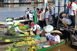 Ibnu Sina Resmikan Dermaga Terapung Desa Wisata Kampung Hijau di Sungai Bilu