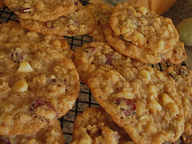 Cranberry White Chocolate Chip Oatmeal Cookies