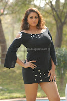 Namitha latest hot thigh show gallery