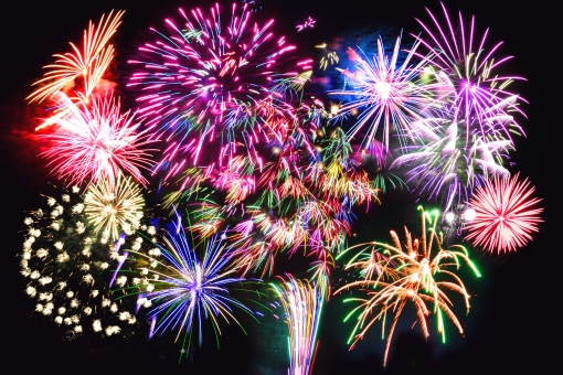 Mr Children Hanabi 歌詞解釈 花火のような光の意味とは 飴玉の街