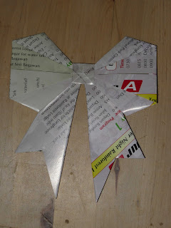 paper bow