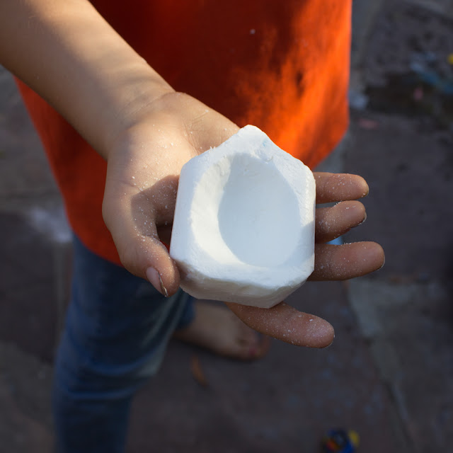 how to carve an ivory soap boat with kids- such a fun and affordable craft that will keep kids of all ages engaged!
