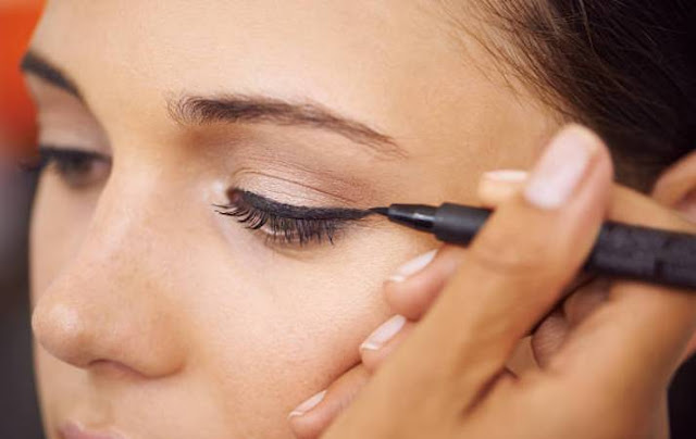 The Top 10 Liquid Eyeliners for Beginners in 2024