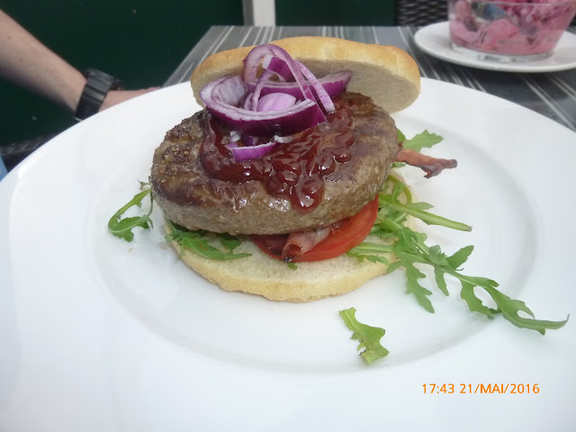 der leckere Watersport Burger