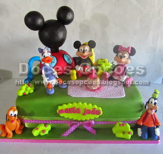 mickey and friends cake