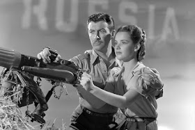 Robert Taylor and Susan Peters in Song of Russia (1944)