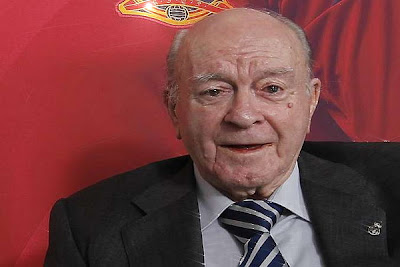 Di Stefano doubts that the next Golden Ball could win a team and Spain goalkeeper Iker Casillas