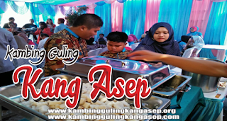 Food Stall kambing guling