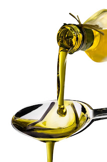 Psoriasis? Eczema? Use olive oil to seal skin.