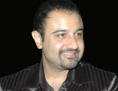 Vivek Mushran Family Wife Son Daughter Father Mother Marriage Photos Biography Profile