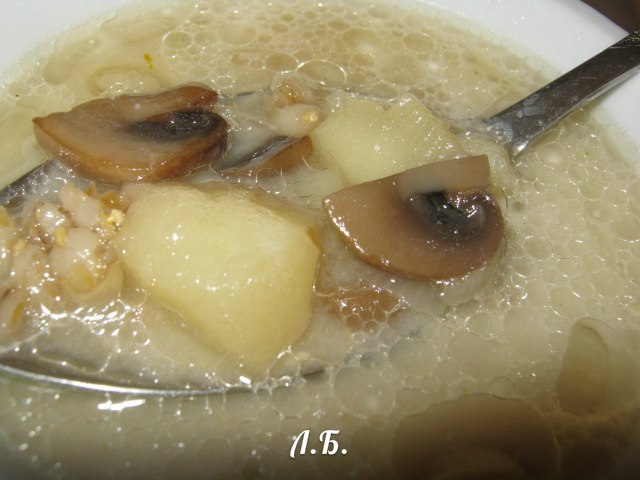 грибной суп постный с перловой крупой