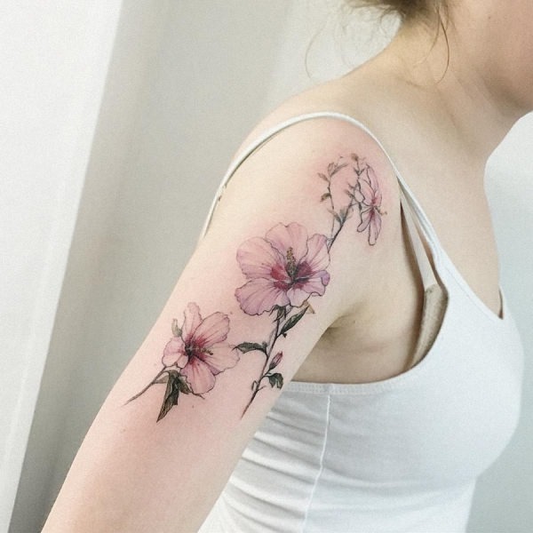 Tatuagens femininas delicadas: 100 modelos que vão deixar vocês inspiradas para a próxima tattoo