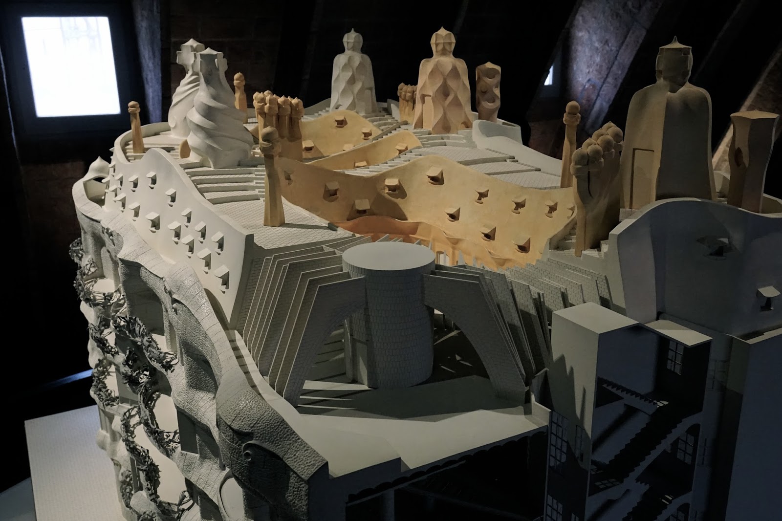 カサ・ミラ（Casa Milà）の模型