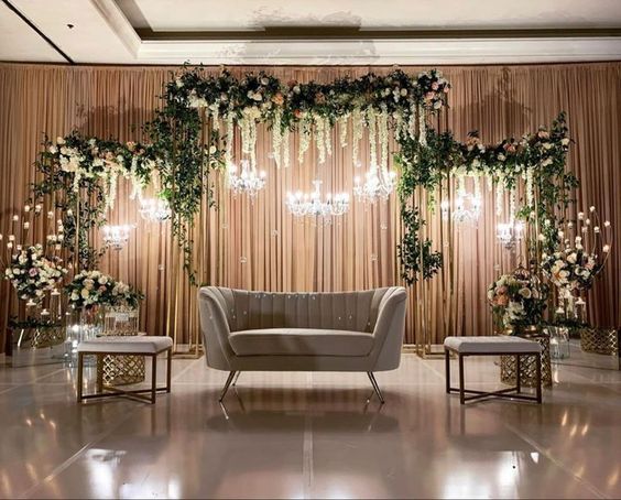 How to Plan A Beautiful, Classic, Royal and Luxury Engagement Event with Specific Theme