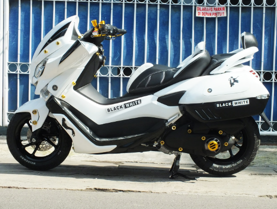 yamaha nmax