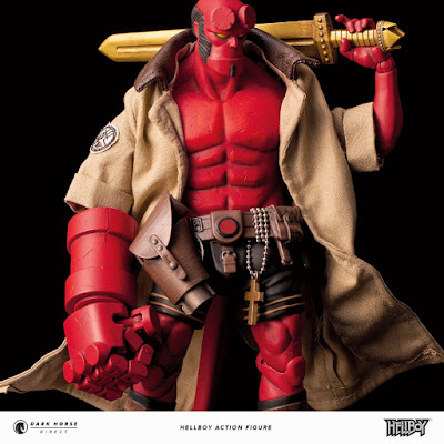 Hellboy Deluxe Action Figure by Mike Mignola x 1000toys x Dark Horse Direct