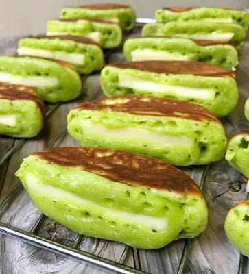 Kue Pukis Pandan Enak