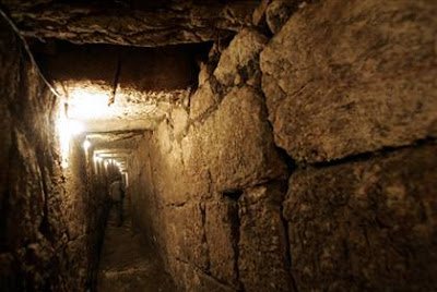 Jerusalem tunnel from 70 CE