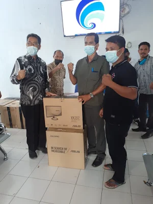 KIM Wadu Kajuji Matakando Mendapat Bantuan 1 unit PC dari Diskominfotik Kota Bima