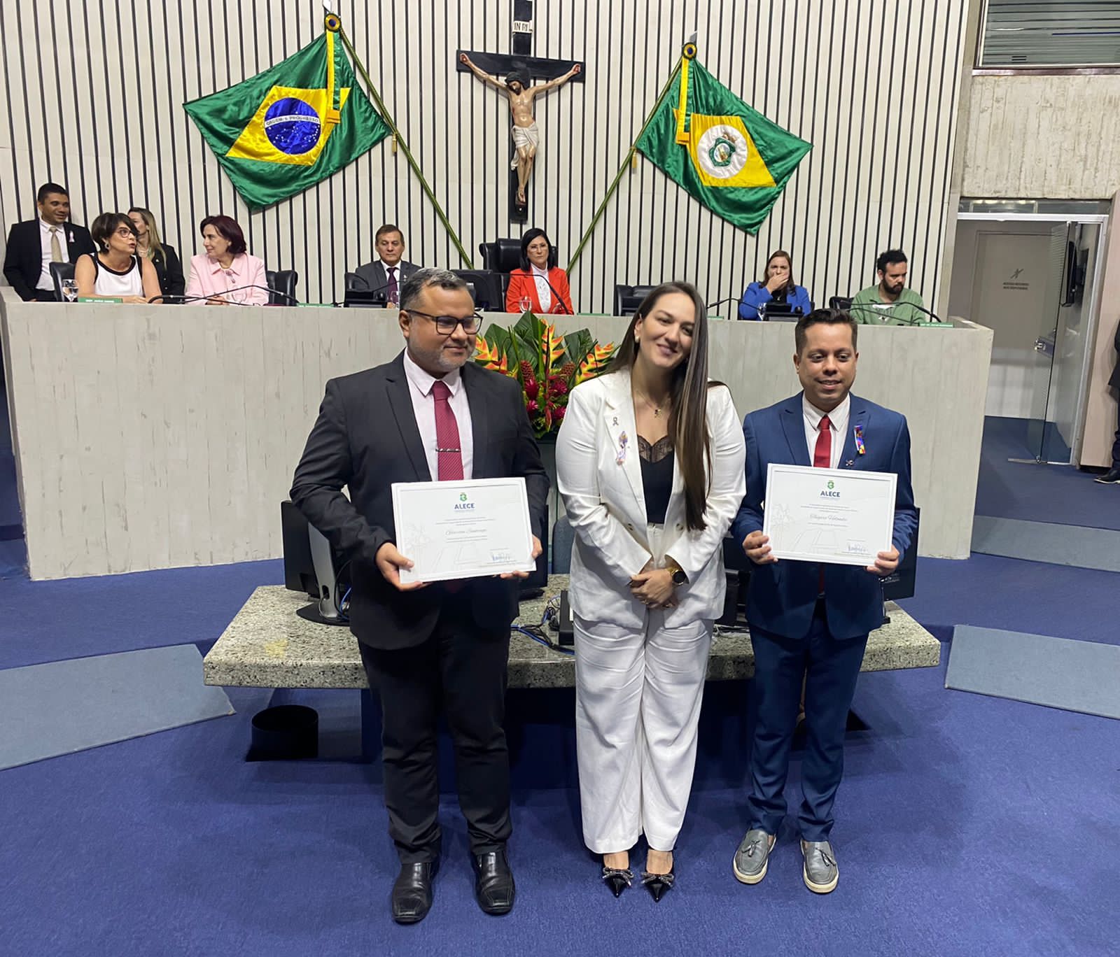 Assembleia Legislativa do Estado do Maranhão - Assembleia concede Medalha  'Terezinha Rêgo' ao professor Francisco Rodrigues da Silva