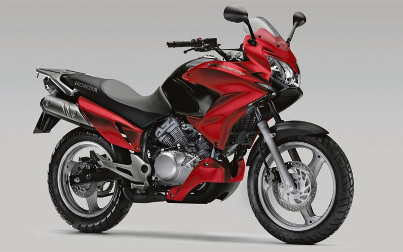 2011 New Honda Varadero 125 colours revealed