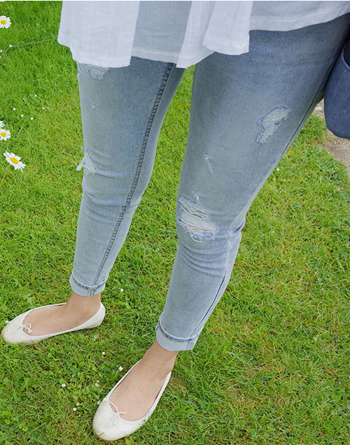 Distressed Sunbleached Straight Jeans