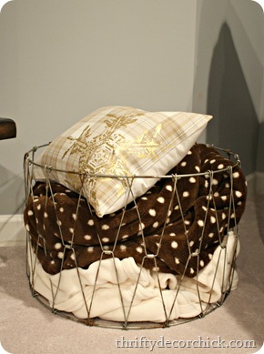 fold up wire basket 