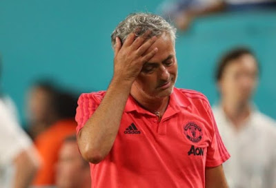 Manchester United may sack Mourinho on Saturday if he loses to Newcastle