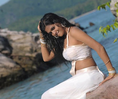 Telugu Actress Sunaina Hot Photo